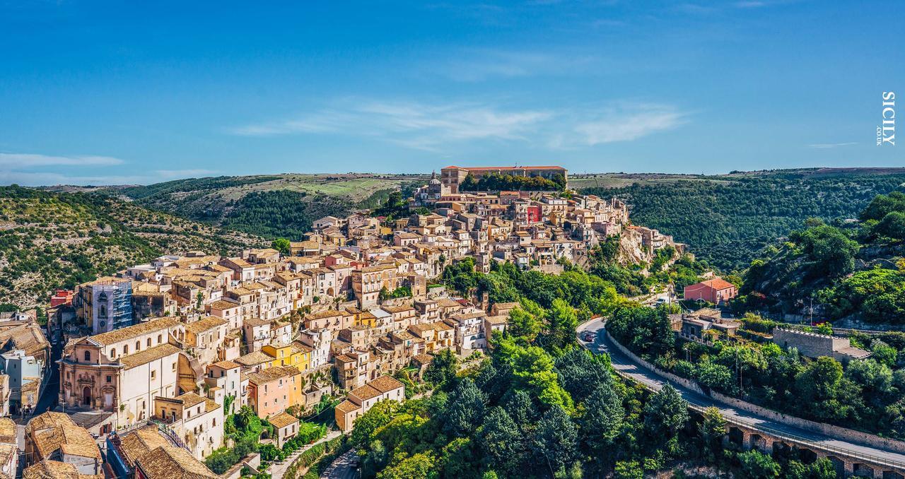 Giumbabulla Luxury House Bed and Breakfast Ragusa Exteriör bild