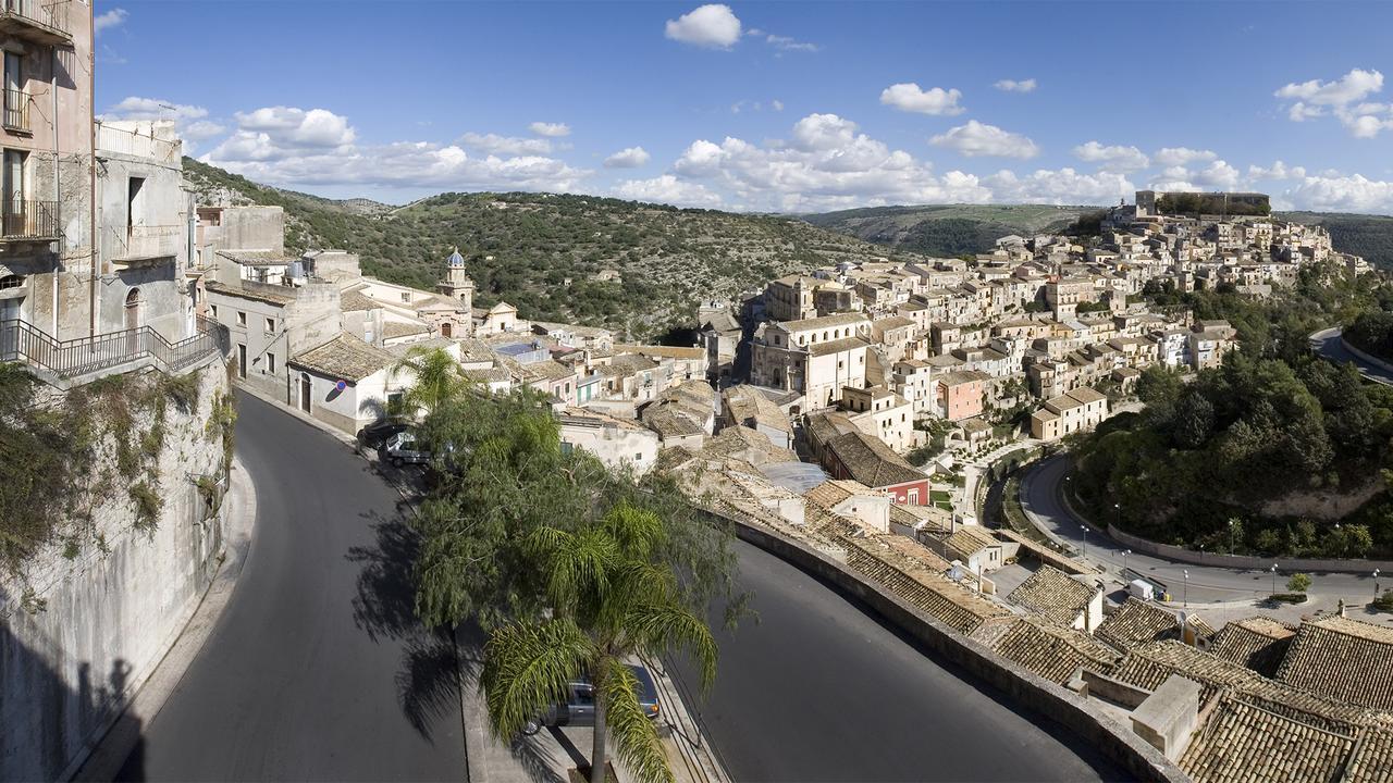 Giumbabulla Luxury House Bed and Breakfast Ragusa Exteriör bild